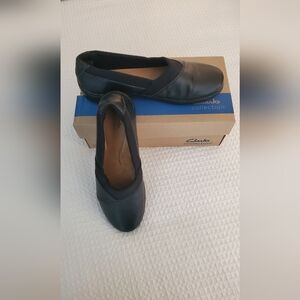 Clarks Cora Charm Women's Black Leather Shoes Size 9